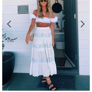 Nwt Verge girl Sun & Sand Midi Skirt // White